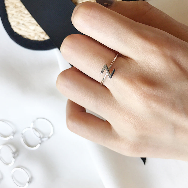 Gentle Heart Initial Ring [Sterling Silver]