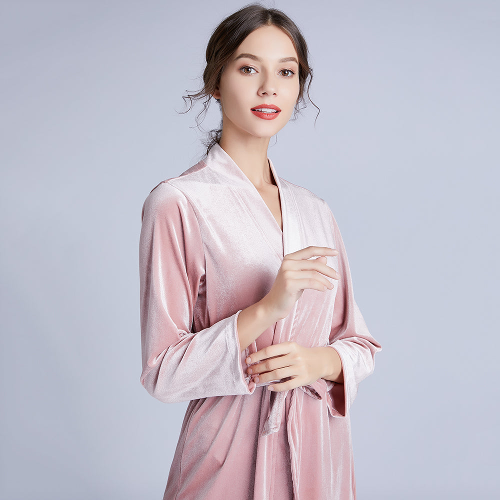 https://www.urweddinggifts.com/cdn/shop/products/Bridesmaid_Gifts_Personalized_Bridesmaid_Robes_Customized_Velvet_Robe_Embroidered_Bridal_Party_Robe_Wedding_Robe_Christmas_Gifts_3.jpg?v=1579386196