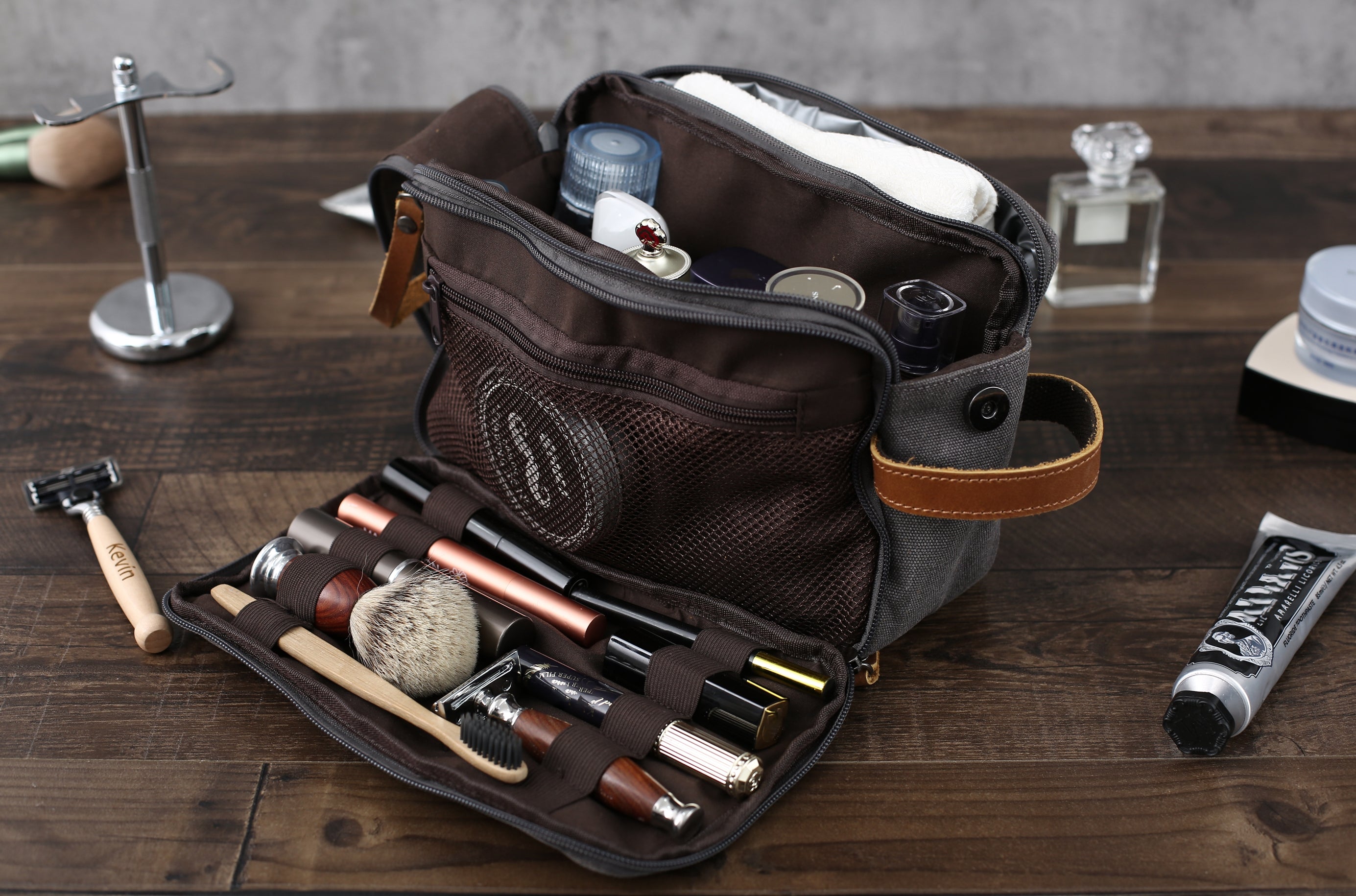 Groomsmen Gift Toiletry Bag for Men, Travel Shaving Dopp Kit Bag