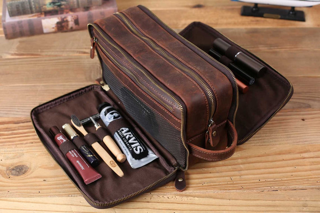 Groomsmen Gifts, Waterproof Leather Toiletry Bag, Groomsmen Proposal, Best Man Gift, Bridesmaid Gifts, Leather Dopp Kit, Mens Shaving Kit