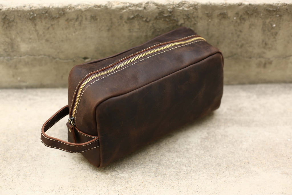 Groomsmen Gifts Leather Personalized Dopp Kit Monogram Toiletry Bag Customized Groomsman Gifts - urweddinggifts