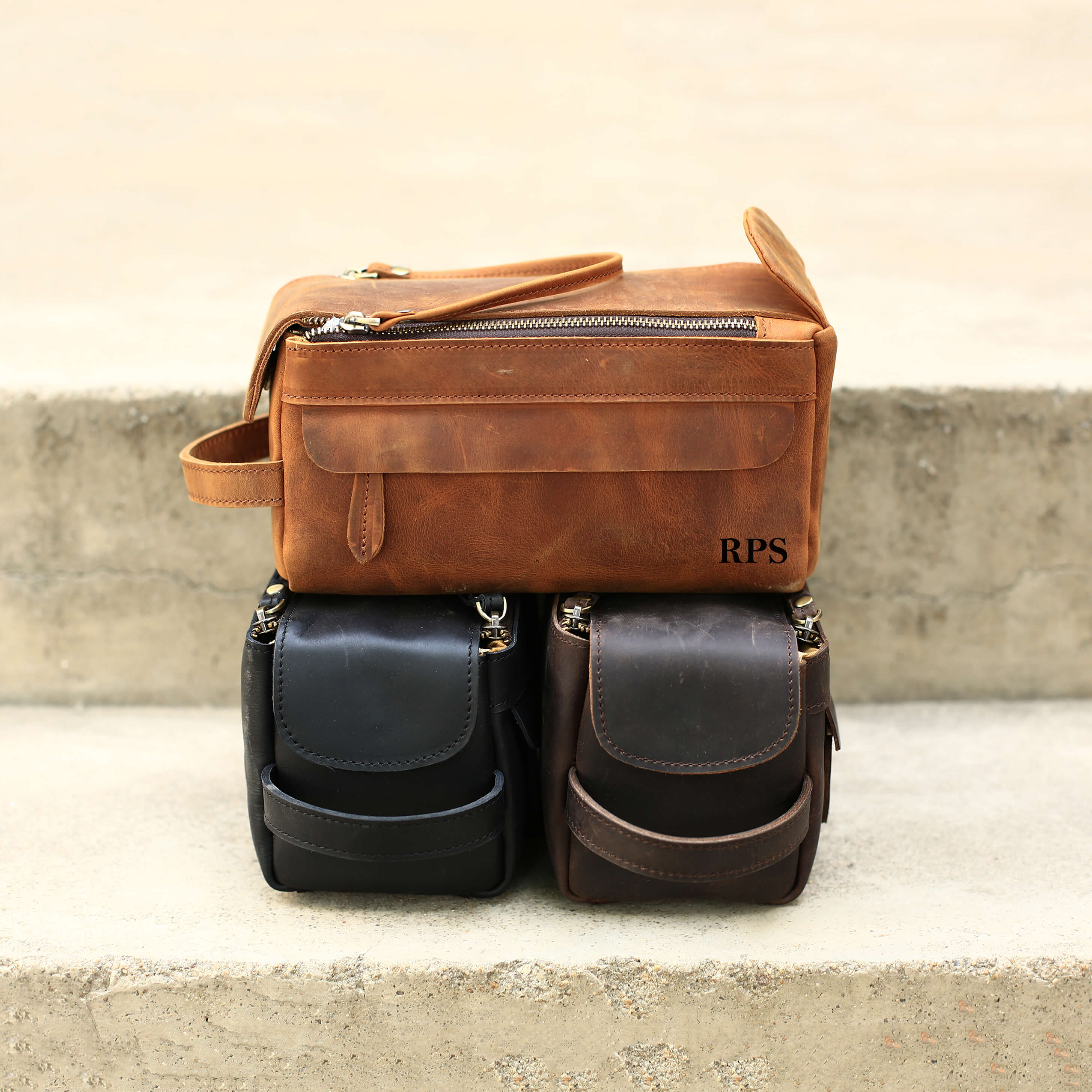 Mens leather toiletry discount bag personalized