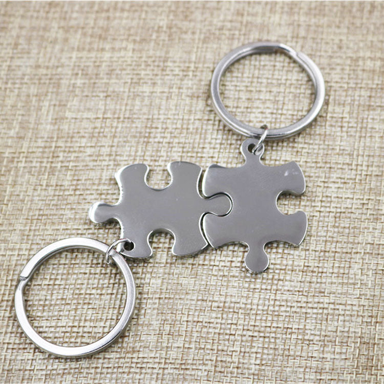 Customizable puzzle piece store keychain